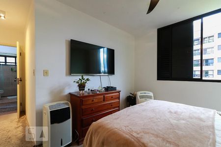 Apartamento à venda com 126m², 4 quartos e 2 vagasQuarto Suíte