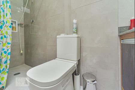 Casa à venda com 302m², 3 quartos e 4 vagasBanheiro da Suite 1