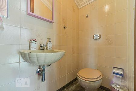 Casa à venda com 302m², 3 quartos e 4 vagasLavabo