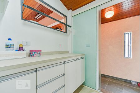 Casa à venda com 302m², 3 quartos e 4 vagasArea de Serviço