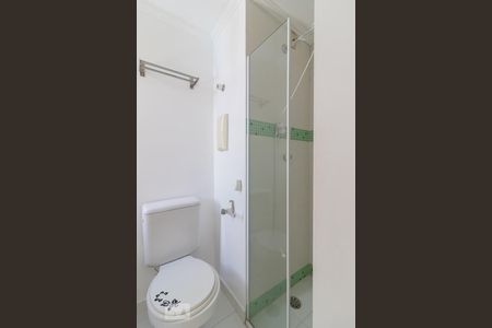 Apartamento para alugar com 53m², 2 quartos e 2 vagas Apartamento para alugar com 53m², 2 quartos e 2 vagasBanheiro