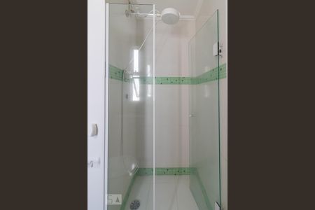 Apartamento para alugar com 53m², 2 quartos e 2 vagas Apartamento para alugar com 53m², 2 quartos e 2 vagasBanheiro