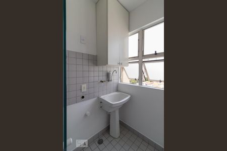 Apartamento para alugar com 53m², 2 quartos e 2 vagas Apartamento para alugar com 53m², 2 quartos e 2 vagasÁrea de serviço