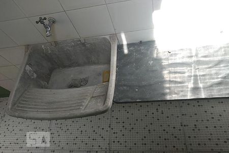 Casa à venda com 145m², 2 quartos e 2 vagas Casa à venda com 145m², 2 quartos e 2 vagasQuintal tanque