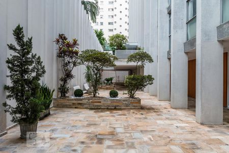 Apartamento à venda com 120m², 3 quartos e 1 vaga Apartamento à venda com 120m², 3 quartos e 1 vagaÁrea Comum