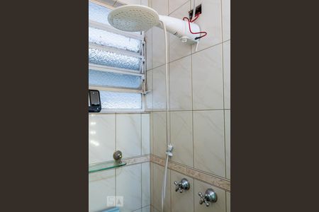 Apartamento à venda com 120m², 3 quartos e 1 vaga Apartamento à venda com 120m², 3 quartos e 1 vagaBanheiro - Chuveito