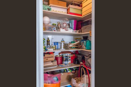 Apartamento à venda com 120m², 3 quartos e 1 vaga Apartamento à venda com 120m², 3 quartos e 1 vagaDespensa