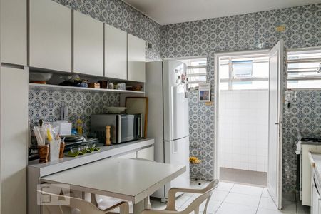 Apartamento à venda com 120m², 3 quartos e 1 vaga Apartamento à venda com 120m², 3 quartos e 1 vagaCozinha