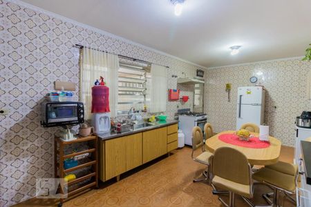 Casa à venda com 300m², 4 quartos e 3 vagas Casa à venda com 300m², 4 quartos e 3 vagasCozinha