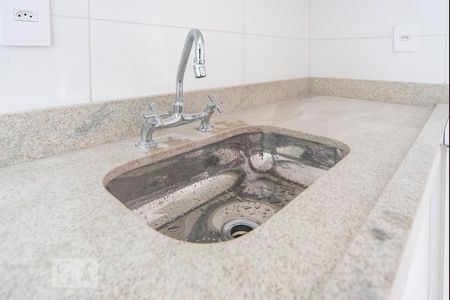 Apartamento à venda com 64m², 2 quartos e 1 vagaPia