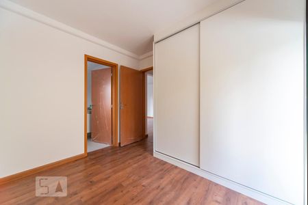 Apartamento à venda com 64m², 2 quartos e 1 vagaQuarto 2