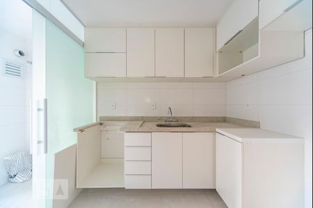 Apartamento à venda com 64m², 2 quartos e 1 vagaCozinha