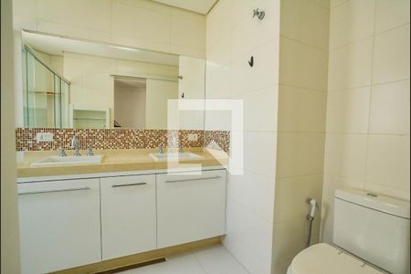 Apartamento para alugar com 136m², 3 quartos e 3 vagas Apartamento para alugar com 136m², 3 quartos e 3 vagasBanheiro da Suíte 3