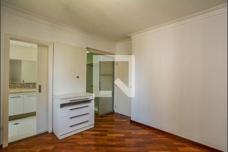 Apartamento para alugar com 136m², 3 quartos e 3 vagas Apartamento para alugar com 136m², 3 quartos e 3 vagasSuíte 3