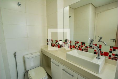 Apartamento para alugar com 136m², 3 quartos e 3 vagas Apartamento para alugar com 136m², 3 quartos e 3 vagasBanheiro da Suíte 2