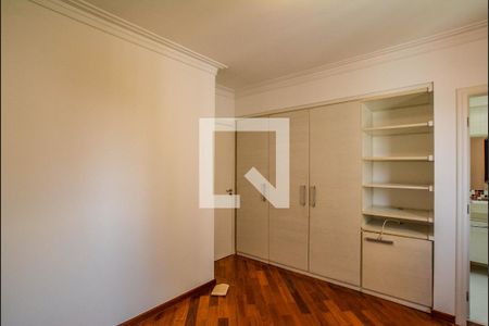 Apartamento para alugar com 136m², 3 quartos e 3 vagas Apartamento para alugar com 136m², 3 quartos e 3 vagasSuíte 2