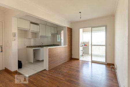 Sala e Cozinha de apartamento para alugar com 3 quartos, 74m² em Vila Arcádia, São Paulo