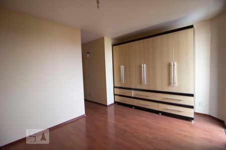 Apartamento para alugar com 205m², 3 quartos e 2 vagasQuarto 3 - Armários
