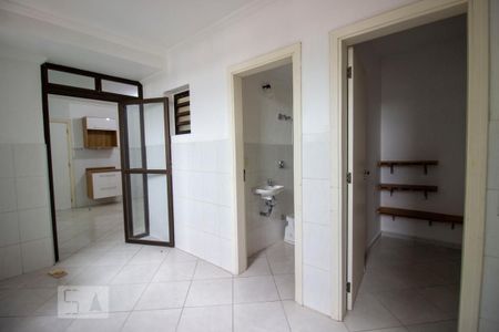 Apartamento para alugar com 205m², 3 quartos e 2 vagasÁrea de Serviço