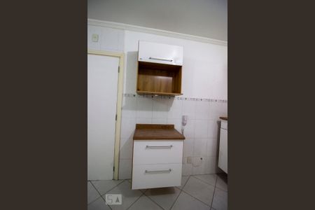 Apartamento para alugar com 205m², 3 quartos e 2 vagasCozinha - Armários