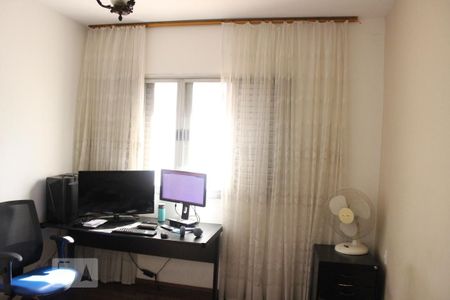 Casa à venda com 330m², 4 quartos e 5 vagasQuarto 3