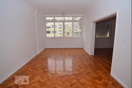 Sala de apartamento para alugar com 3 quartos, 150m² em Copacabana, Rio de Janeiro