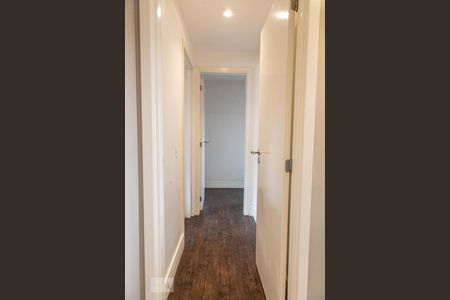 Apartamento à venda com 179m², 3 quartos e 3 vagas Apartamento à venda com 179m², 3 quartos e 3 vagasCorredor