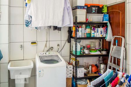 Apartamento à venda com 70m², 1 quarto e 1 vagaÁrea de Serviço