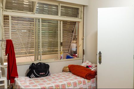 Apartamento à venda com 316m², 4 quartos e 1 vagaQuarto 3