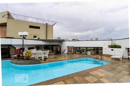 Apartamento para alugar com 50m², 2 quartos e 1 vagaÁrea comum - Piscina