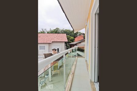 Casa à venda com 400m², 4 quartos e 3 vagas Casa à venda com 400m², 4 quartos e 3 vagasVaranda dos Quartos
