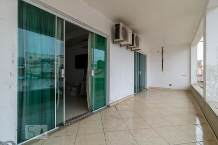 Casa à venda com 360m², 6 quartos e 4 vagasVaranda