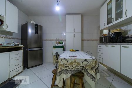Casa à venda com 360m², 6 quartos e 4 vagasCozinha