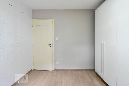 Quarto 2 de apartamento para alugar com 2 quartos, 60m² em Vila Madalena, São Paulo