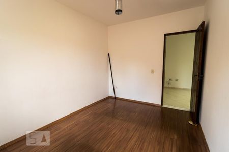 Casa à venda com 200m², 4 quartos e 1 vaga Casa à venda com 200m², 4 quartos e 1 vagaQuarto 3