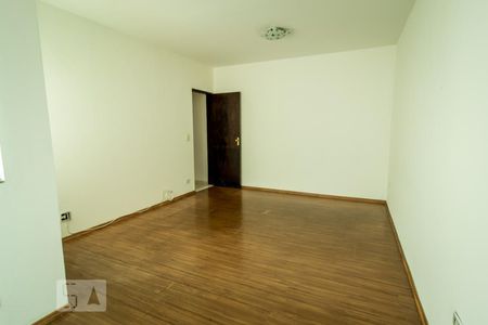 Casa à venda com 200m², 4 quartos e 1 vaga Casa à venda com 200m², 4 quartos e 1 vagaQuarto 2