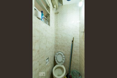 Apartamento à venda com 70m², 2 quartos e sem vagaBanheiro de Serviço