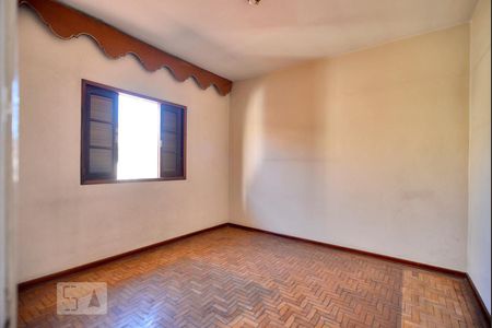 Casa à venda com 500m², 5 quartos e 5 vagasQuarto 1