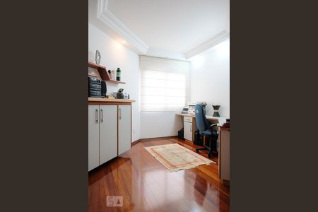 Apartamento à venda com 227m², 4 quartos e 4 vagas Apartamento à venda com 227m², 4 quartos e 4 vagasQuarto 2