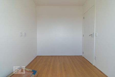 Quarto 1 de apartamento para alugar com 2 quartos, 44m² em Parada de Lucas, Rio de Janeiro