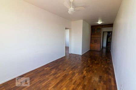 Sala de apartamento para alugar com 2 quartos, 74m² em Vila Isabel, Rio de Janeiro