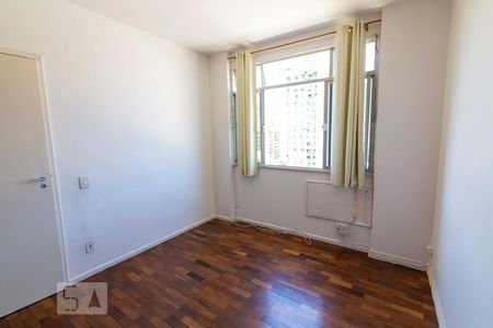 Quarto 1 de apartamento para alugar com 2 quartos, 74m² em Vila Isabel, Rio de Janeiro