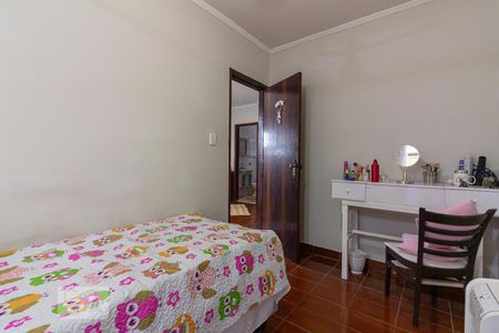 Casa à venda com 180m², 3 quartos e 4 vagasQuarto 2