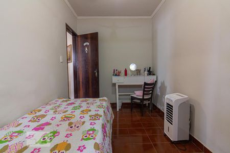 Casa à venda com 180m², 3 quartos e 4 vagasQuarto 2