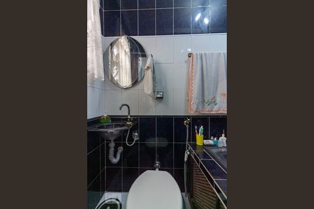 Casa à venda com 180m², 3 quartos e 4 vagasBanheiro