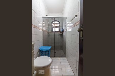 Casa à venda com 180m², 3 quartos e 4 vagasBanheiro