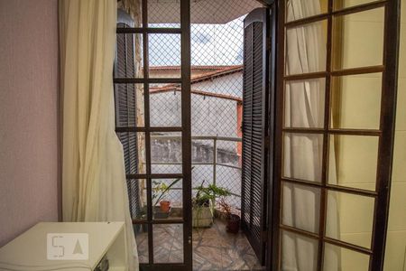 Casa de condomínio à venda com 132m², 3 quartos e 3 vagas Casa de condomínio à venda com 132m², 3 quartos e 3 vagasVaranda da Suíte
