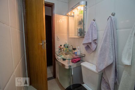 Casa de condomínio à venda com 132m², 3 quartos e 3 vagas Casa de condomínio à venda com 132m², 3 quartos e 3 vagasBanheiro da Suíte