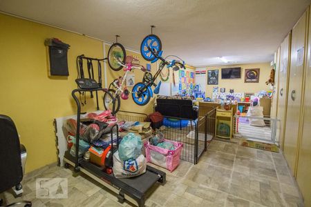 Casa de condomínio à venda com 132m², 3 quartos e 3 vagas Casa de condomínio à venda com 132m², 3 quartos e 3 vagasGaragem