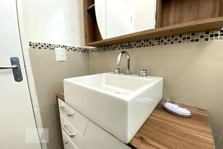 Apartamento à venda com 70m², 1 quarto e sem vagaBanheiro